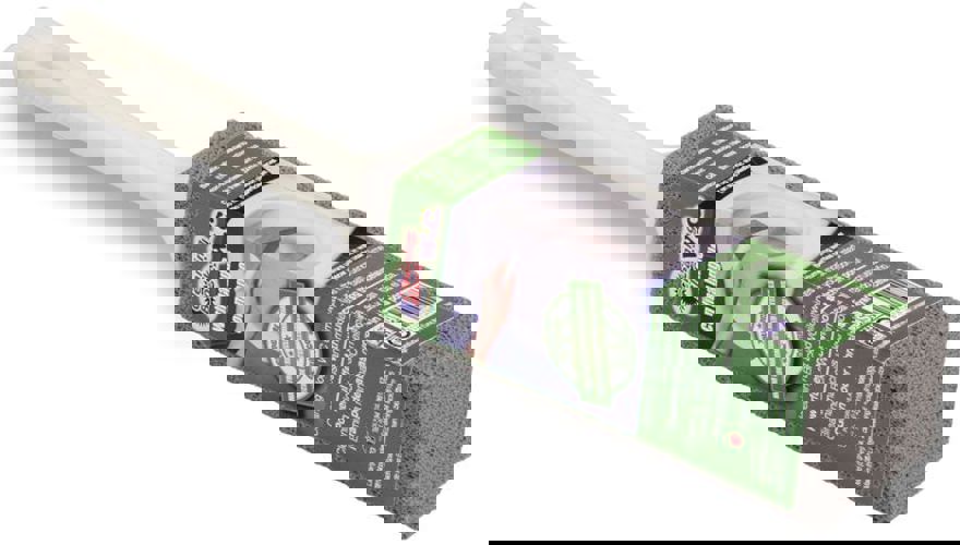 Salernissteinn m/haldi